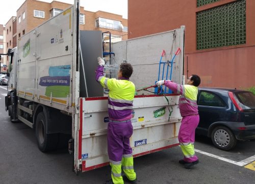 El próximo lunes se retoma el servicio de recogida de residuos voluminosos y el punto limpio móvil